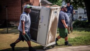 Appliance Removal in Chicoutimi, QC